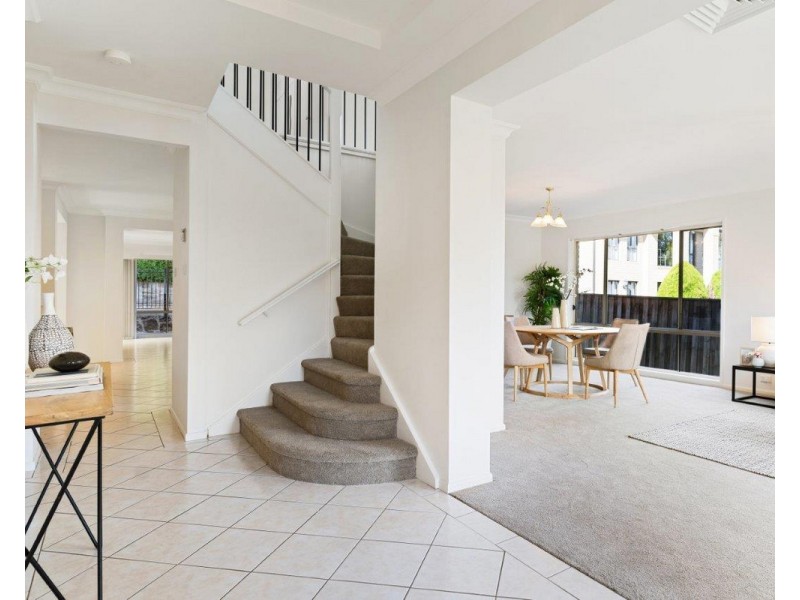 35 Roslyn Place, Cherrybrook NSW 2126