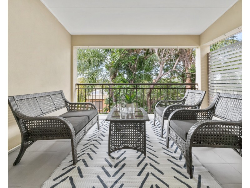 3/298 cavendish Road, Coorparoo QLD 4151