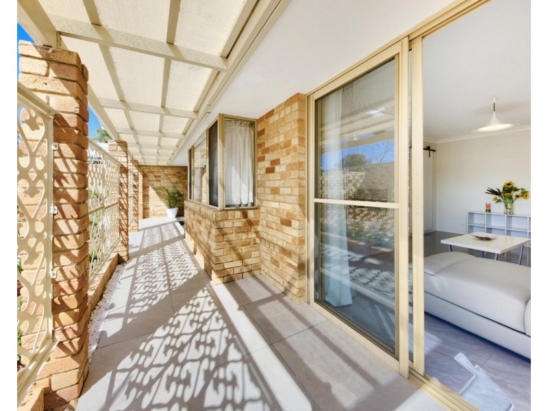 1/71 Colin Road, Scarborough WA 6019