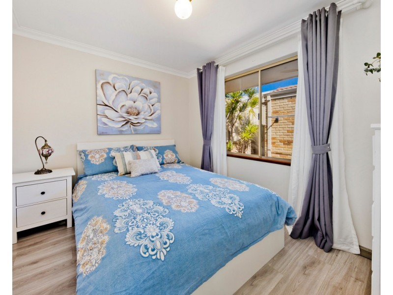 1/71 Colin Road, Scarborough WA 6019