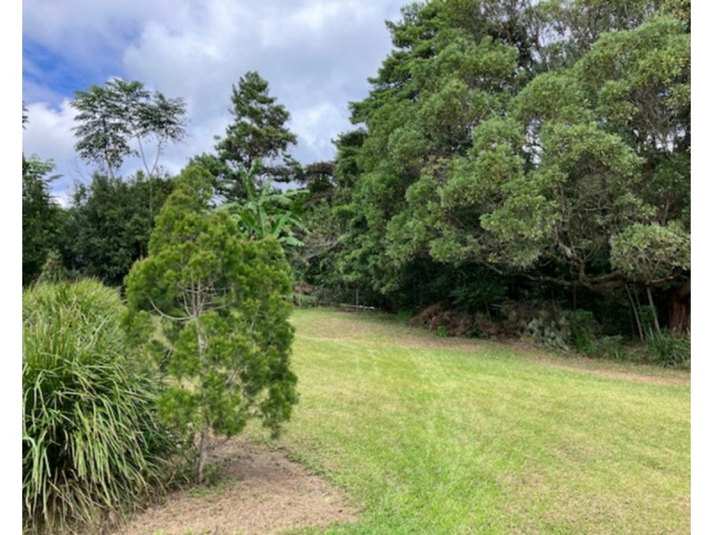 8 wattle Close, Kuranda QLD 4881