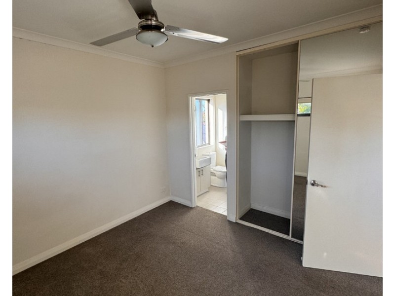10/86 Moreing Street, Redcliffe WA 6104