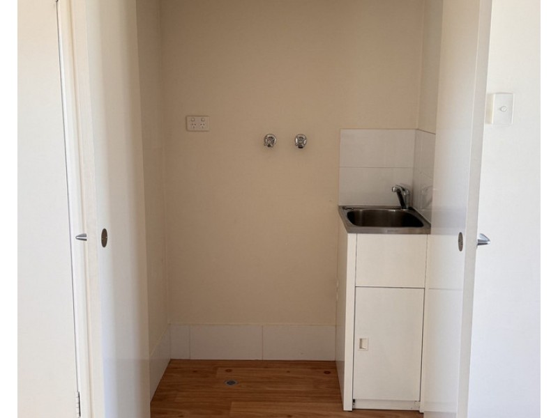 10/86 Moreing Street, Redcliffe WA 6104