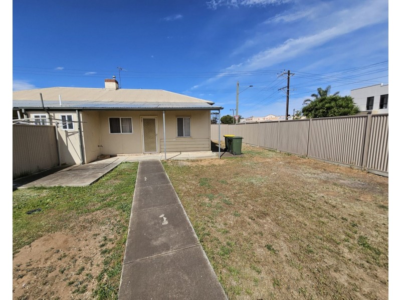 87 Hanson Road, Woodville North SA 5012