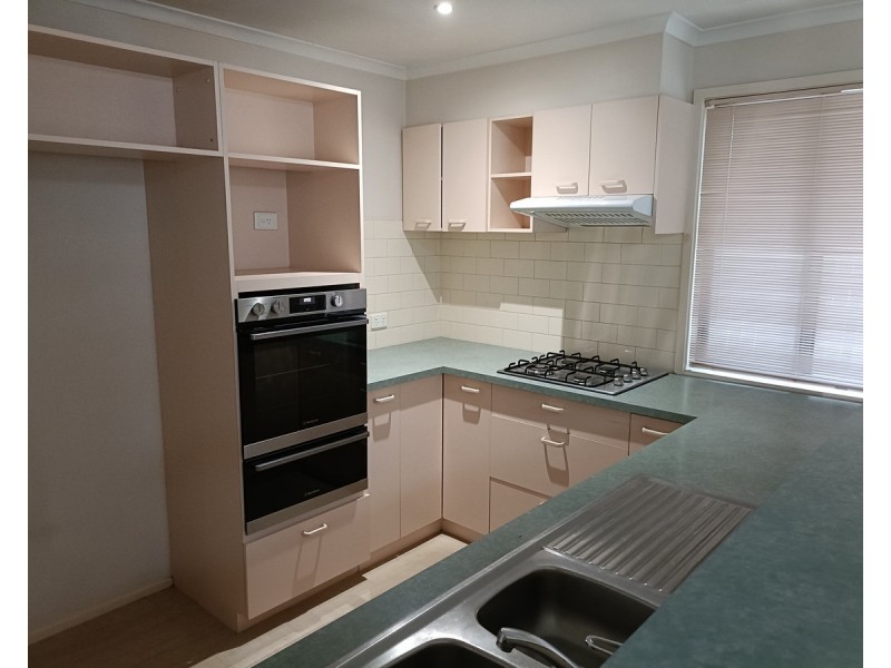 17 Crew Street, Yallambie VIC 3085