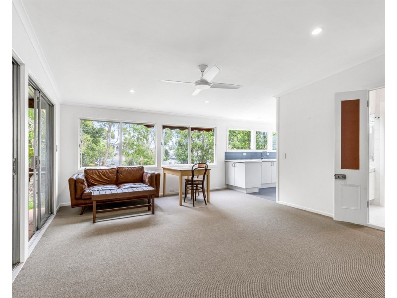 7 Broadway Street, Red Hill QLD 4059