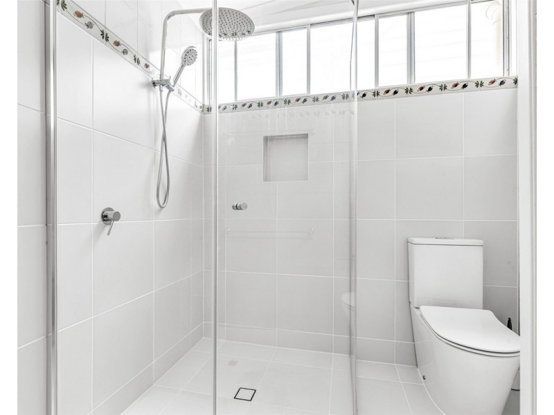 7 Broadway Street, Red Hill QLD 4059