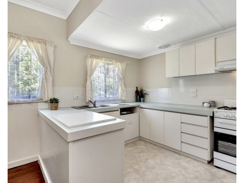 10 Lanyon Street, Mandurah WA 6210