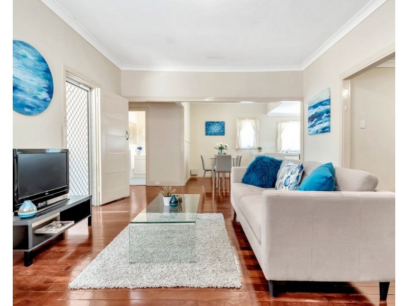 10 Lanyon Street, Mandurah WA 6210