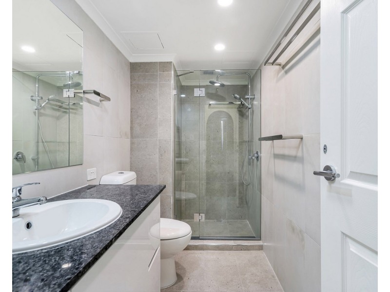 23/5 Clifford Street, Surfers Paradise QLD 4217