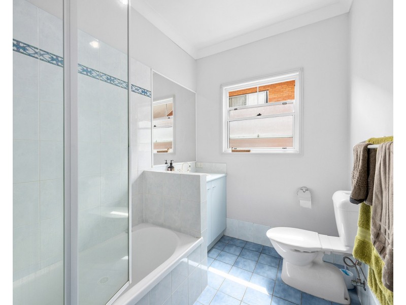 36 Ashfield Street, East Brisbane QLD 4169