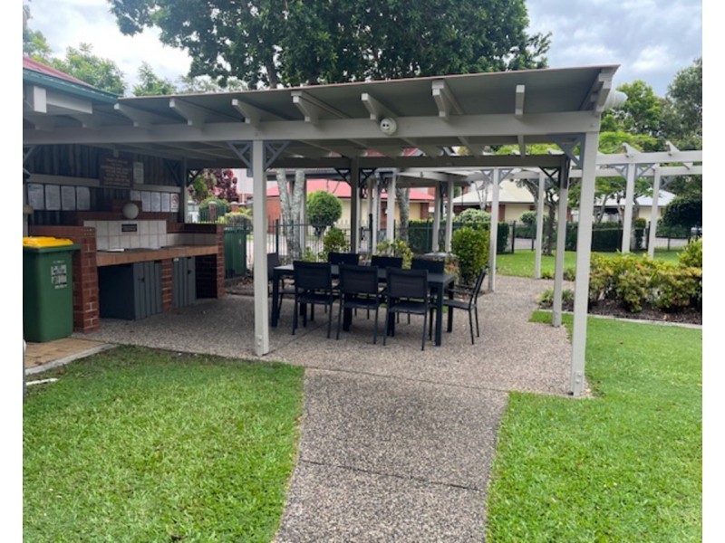 36/18 Tallebudgera Creek Road, Burleigh Heads QLD 4220