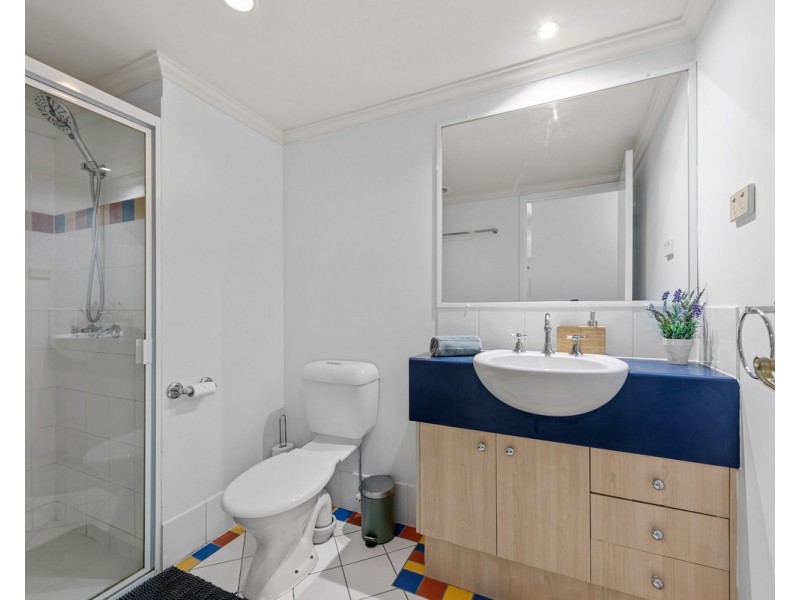 11/68 Beeston Street, Teneriffe QLD 4005