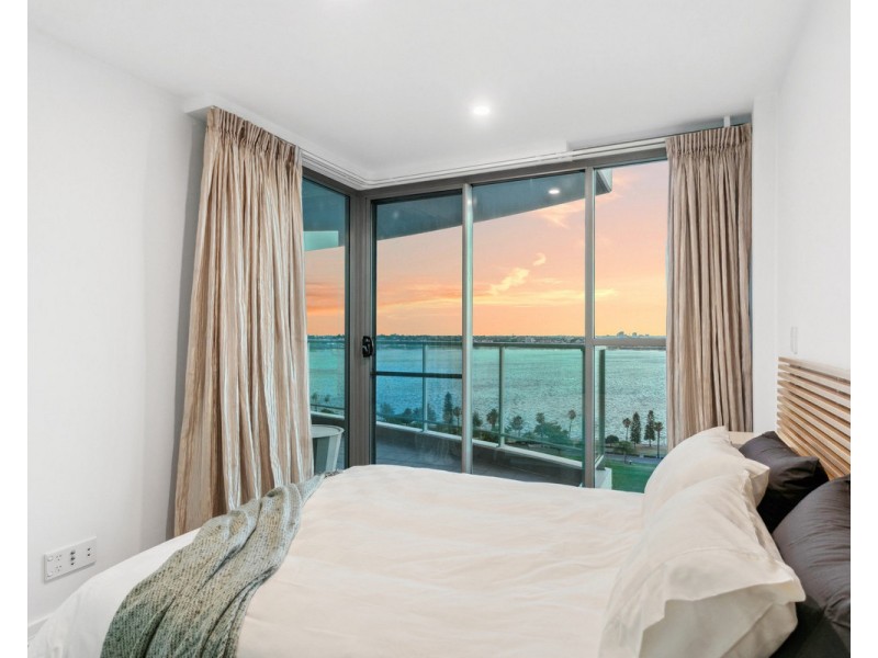 62/132 Terrace Road Street, Perth WA 6000