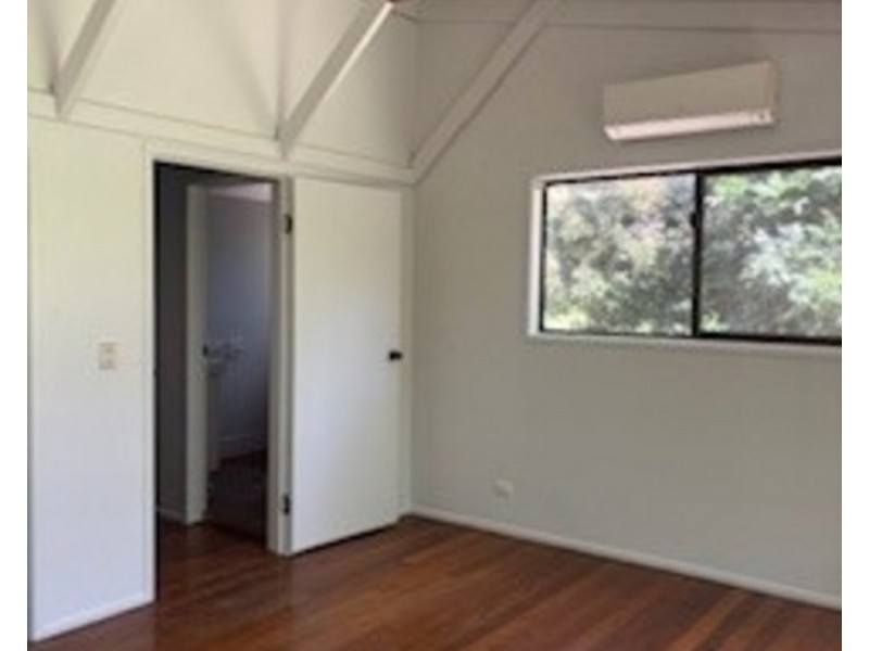543 Grandview Road, Pullenvale QLD 4069