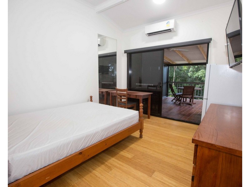 202/7 Gorge Road, Port Douglas QLD 4877