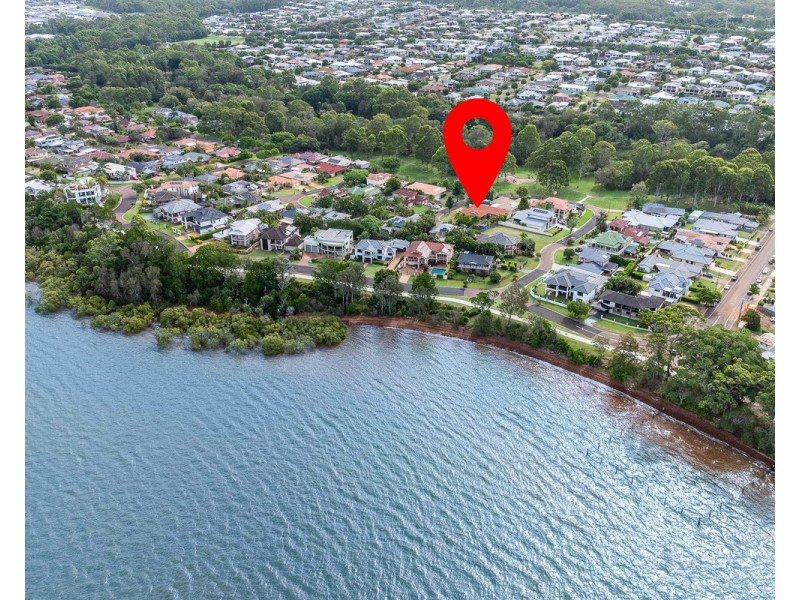 7 Robert Court, Redland Bay QLD 4165