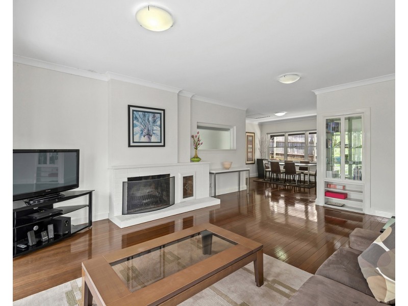 69A The Esplanade Street, St Lucia QLD 4067