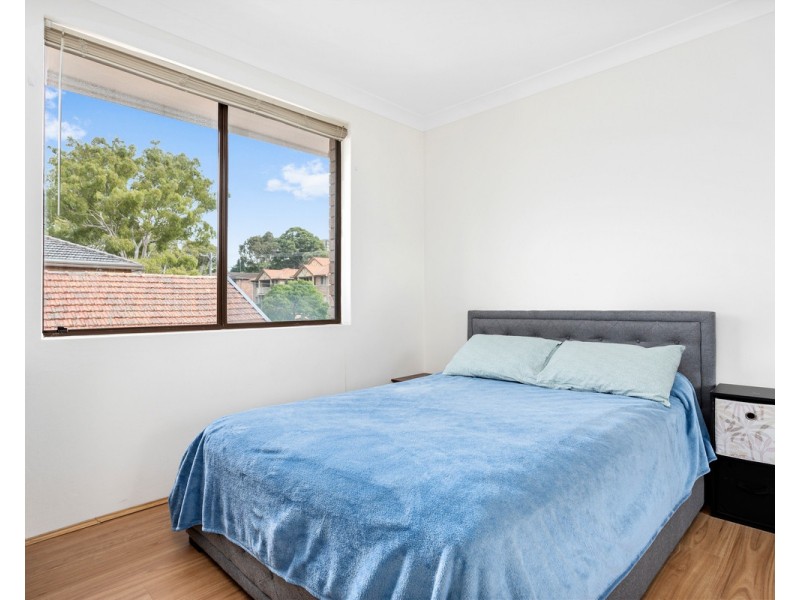 8/52 Hudson Street, Hurstville NSW 2220