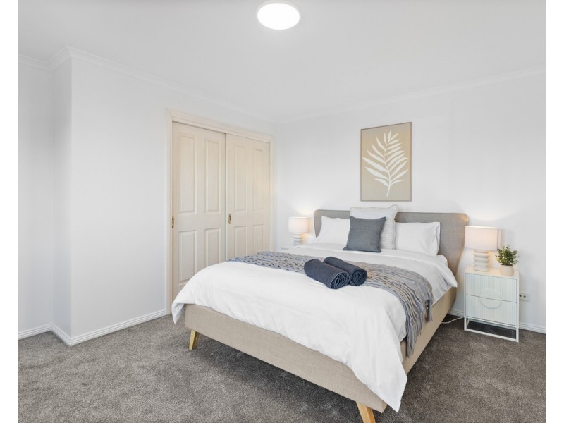 2/262 Melrose Drive, Tullamarine VIC 3043