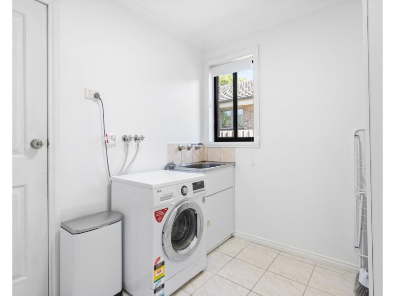 2/262 Melrose Drive, Tullamarine VIC 3043