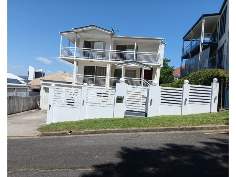 16 Campbell Street, Albion QLD 4010