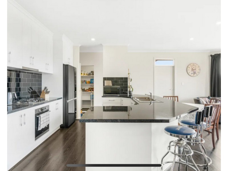 18 Artesian Road, Two Wells SA 5501