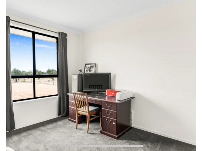 18 Artesian Road, Two Wells SA 5501