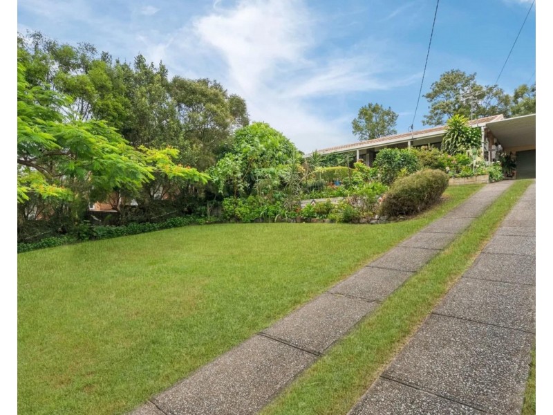 24 Avonmore Street, Edens Landing QLD 4207