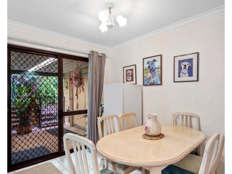 24 Avonmore Street, Edens Landing QLD 4207