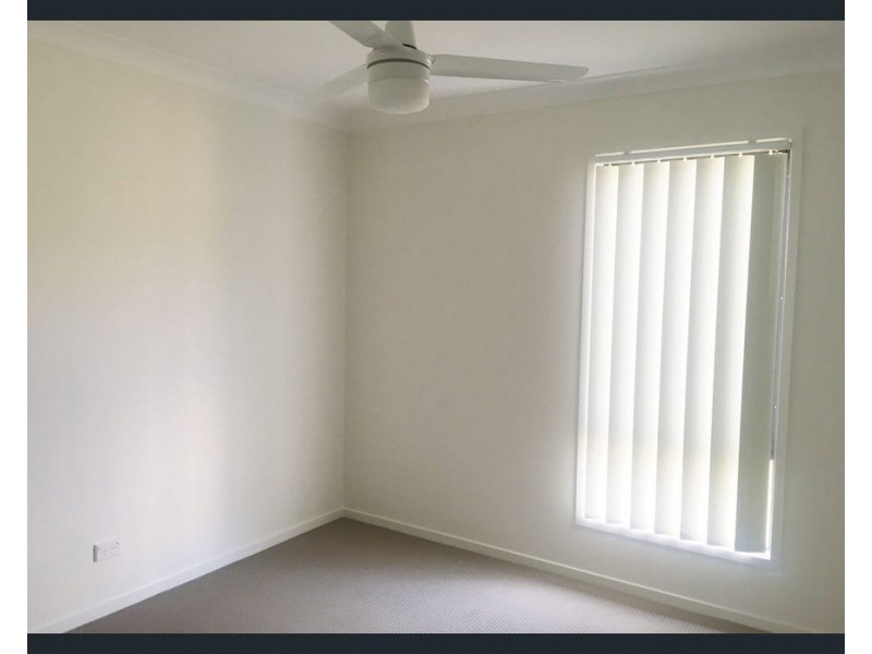 2/10 Lane Court, Mount Warren Park QLD 4207