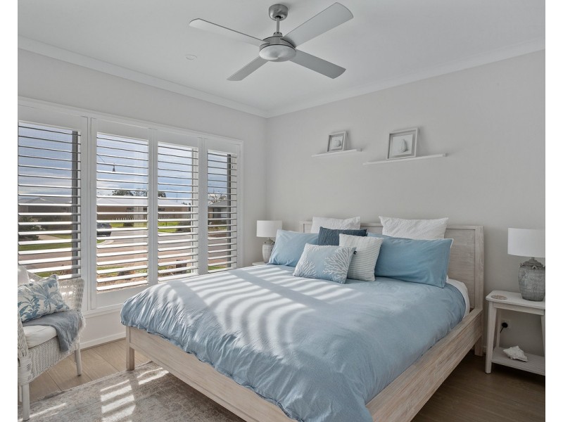 1 Monterey Avenue, Cowes VIC 3922