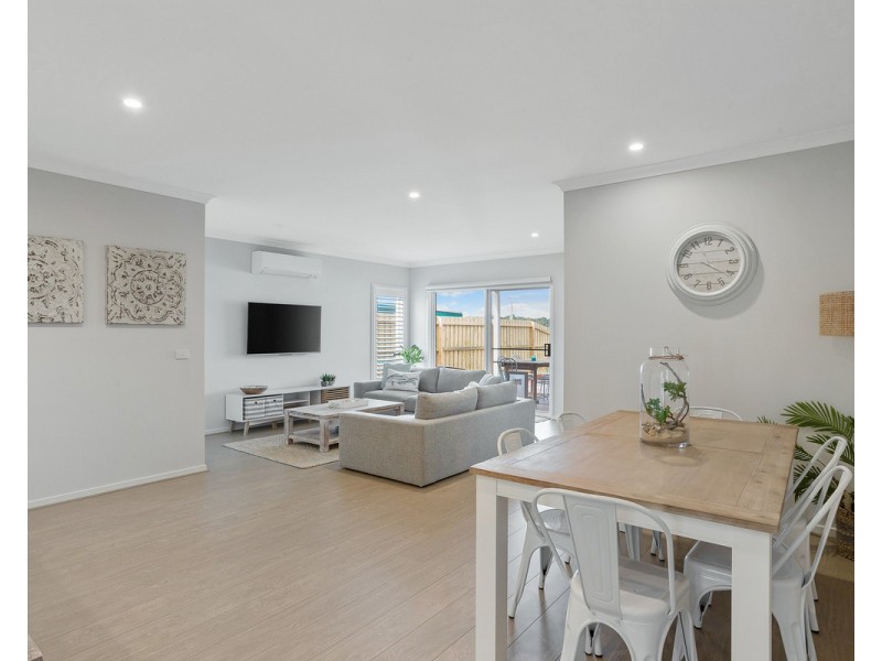1 Monterey Avenue, Cowes VIC 3922