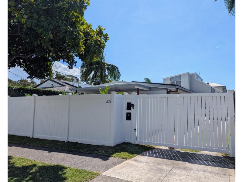 1/45 Mountain View Avenue, Miami QLD 4220