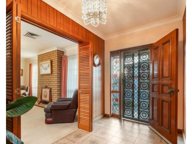 1 Ballestrin Court, Flinders Park SA 5025