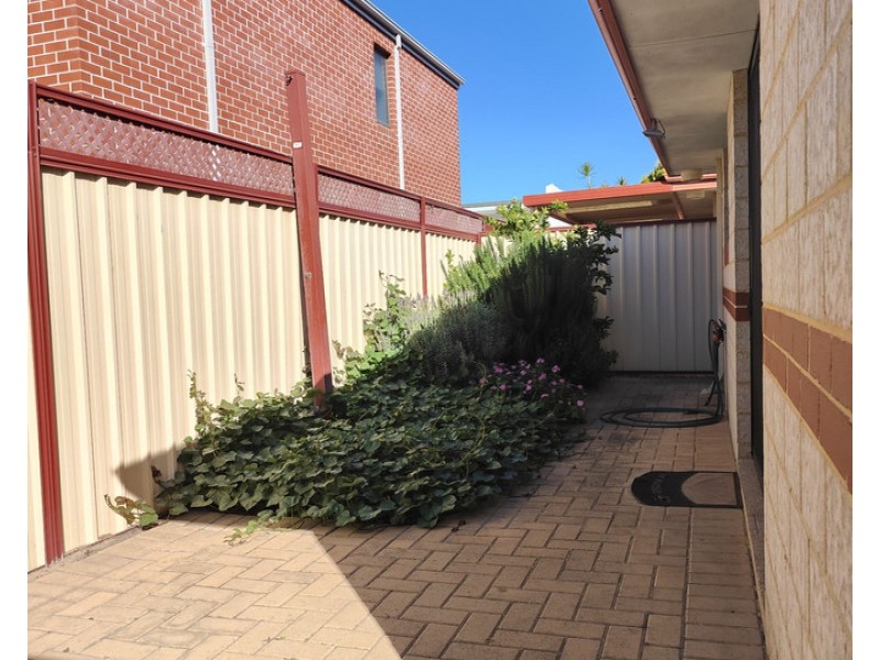 C/3 Henry Street, Midland WA 6056