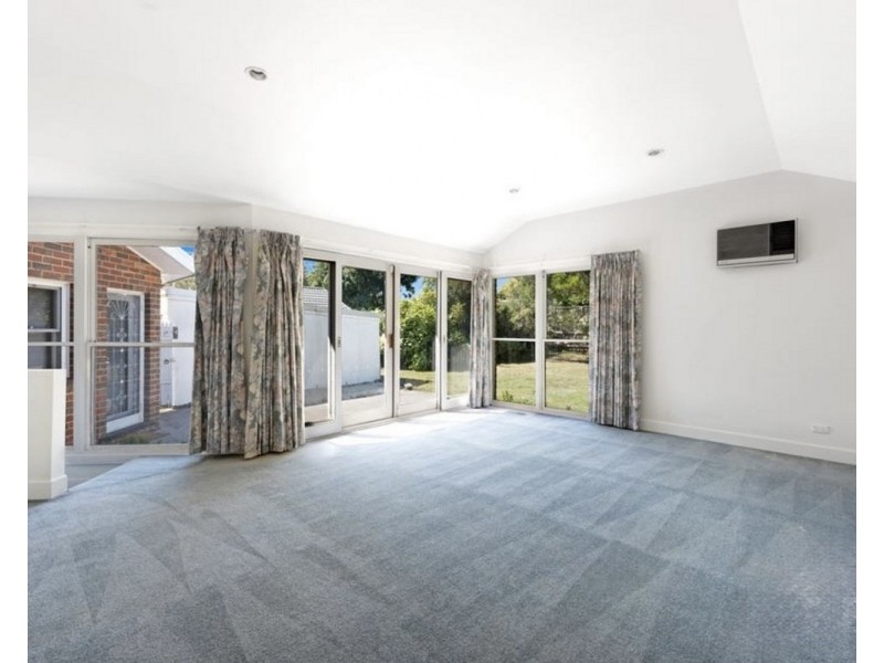 5 Wallis Avenue, Glen Iris VIC 3146