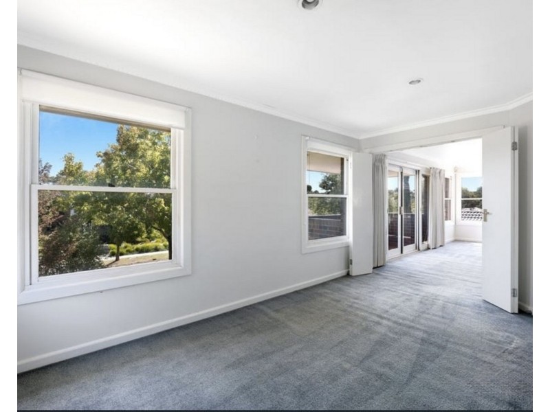 5 Wallis Avenue, Glen Iris VIC 3146