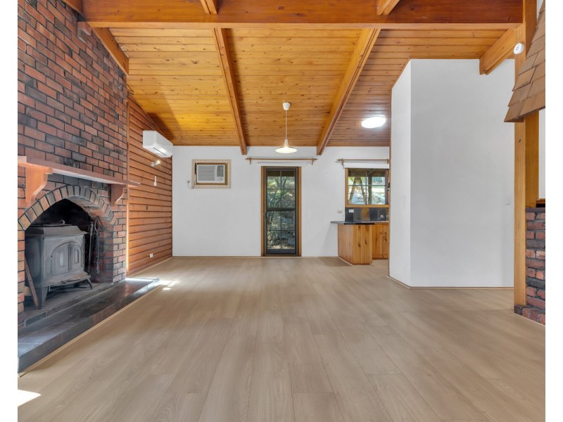 38 Oakdene Crescent, Coromandel Valley SA 5051