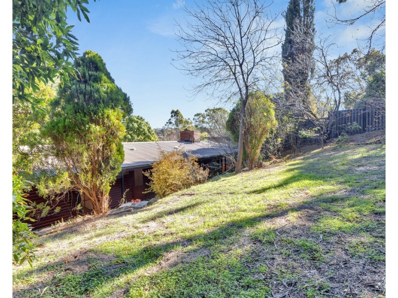 38 Oakdene Crescent, Coromandel Valley SA 5051