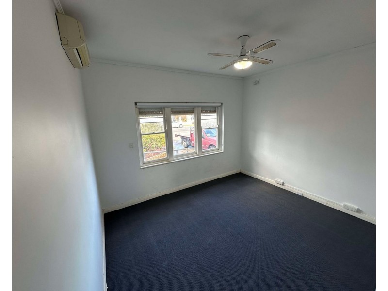 19 Morely Road, Seaton SA 5023