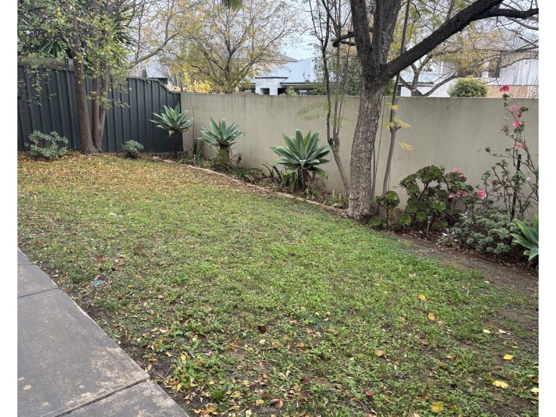 Unit 1/7 Graham Place, Prospect SA 5082