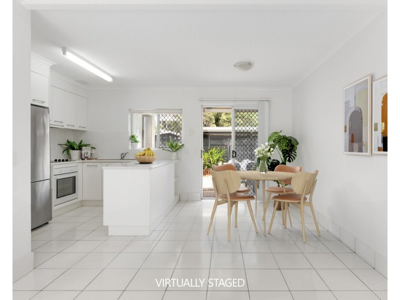 2/17 Margit Street, Sunrise Beach QLD 4567