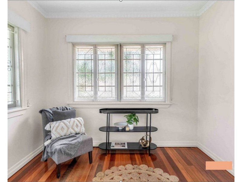 207 CHATSWORTH Road, Coorparoo QLD 4151