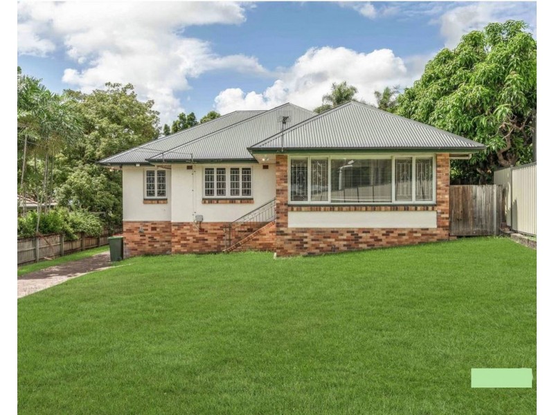207 CHATSWORTH Road, Coorparoo QLD 4151