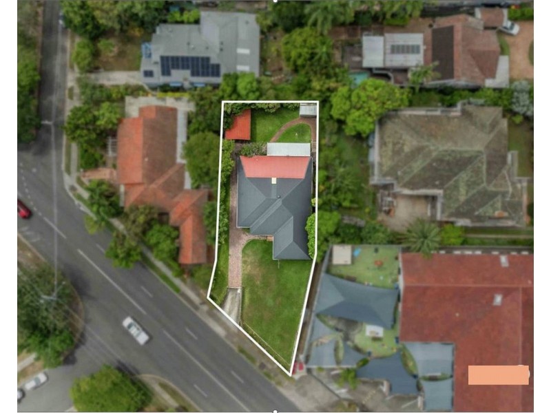 207 CHATSWORTH Road, Coorparoo QLD 4151