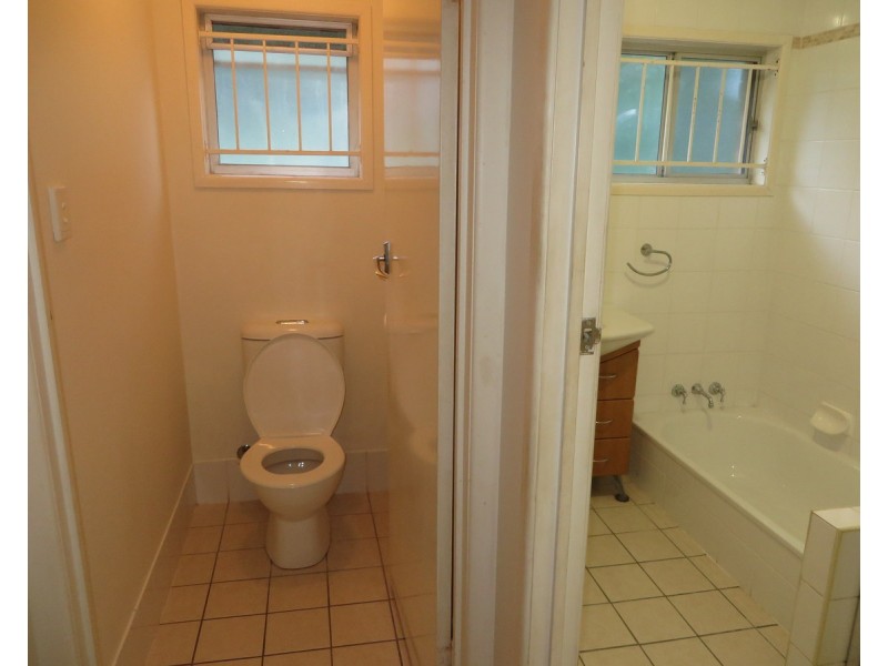 8 Littler Street, Sunnybank QLD 4109
