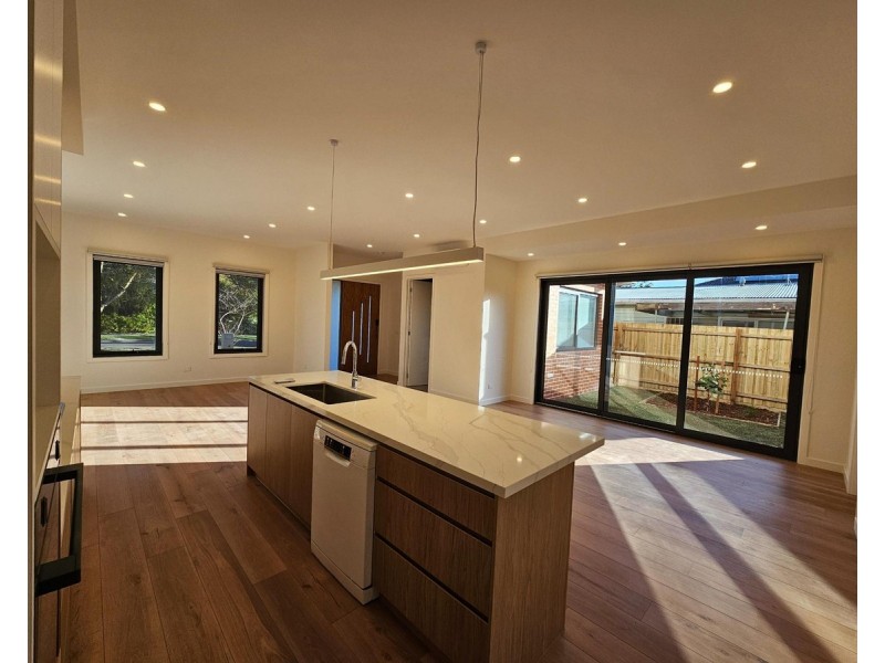 1/13 Morloc Street, Forest Hill VIC 3131