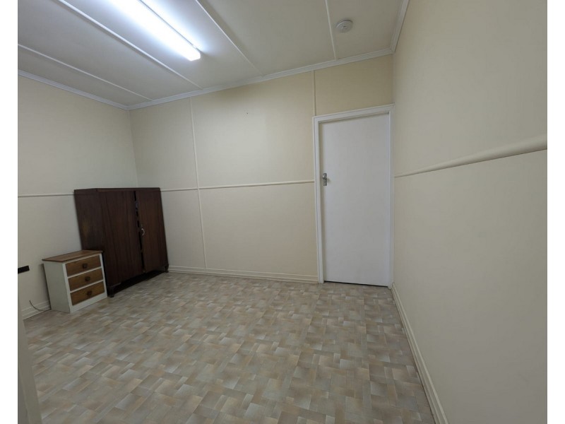 1 Reddy Street, One Mile QLD 4305