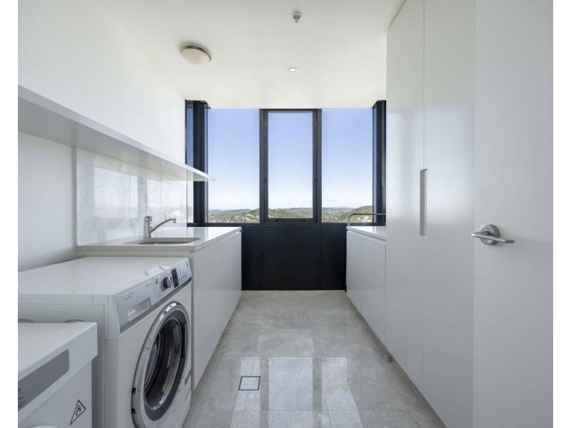 2501/60 Marine Parade, Coolangatta QLD 4225